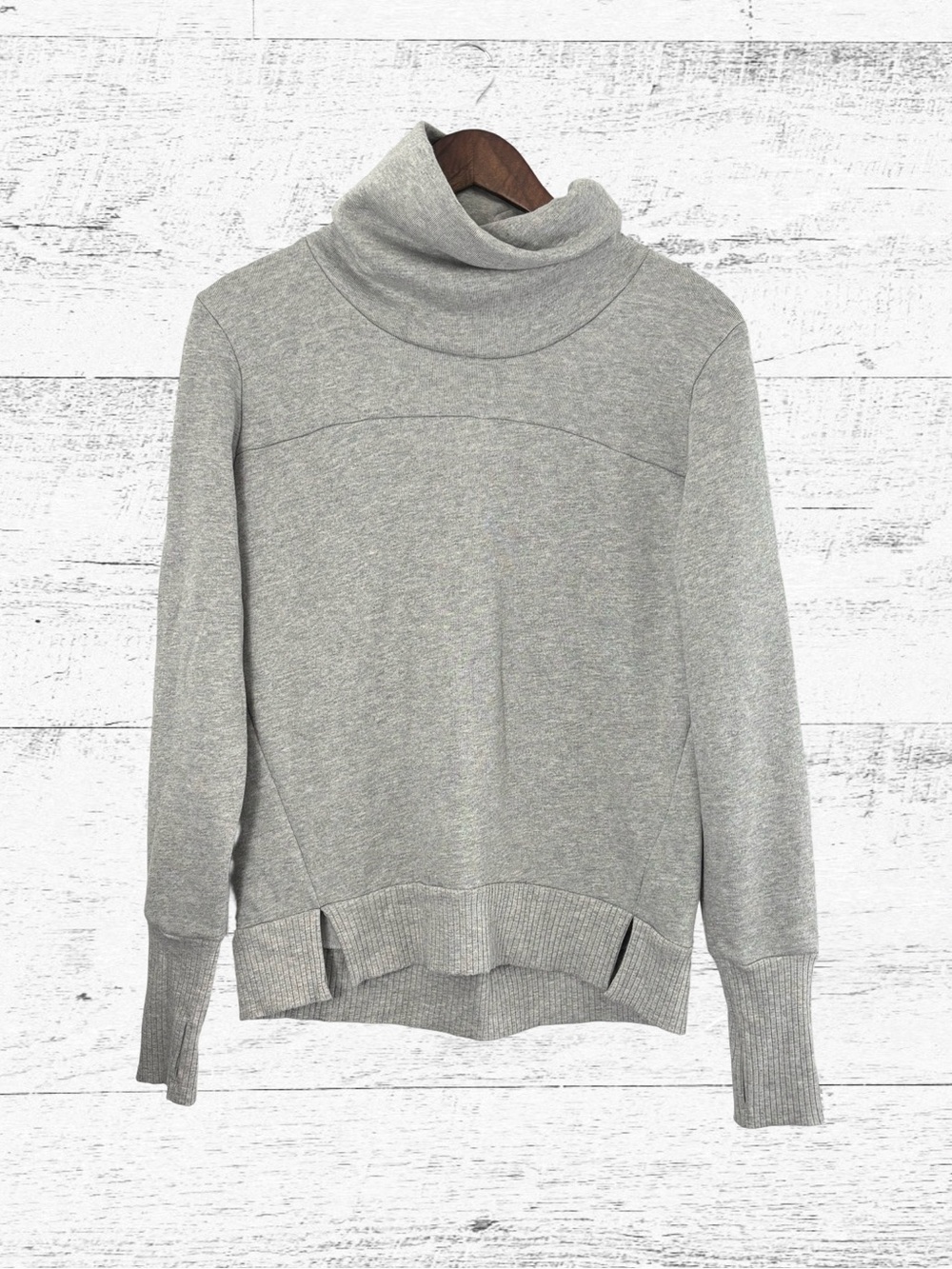 ALO Yoga Heather Gray Funnel Neck Sweatshirt